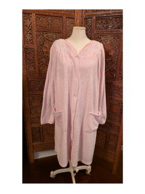 Rebecca Malone Women’s House Robe Housecoat grannycore Size pink Size Large